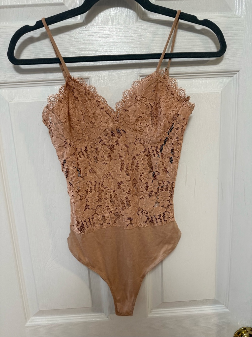 4 for $25⭐️ Lace Bodysuit